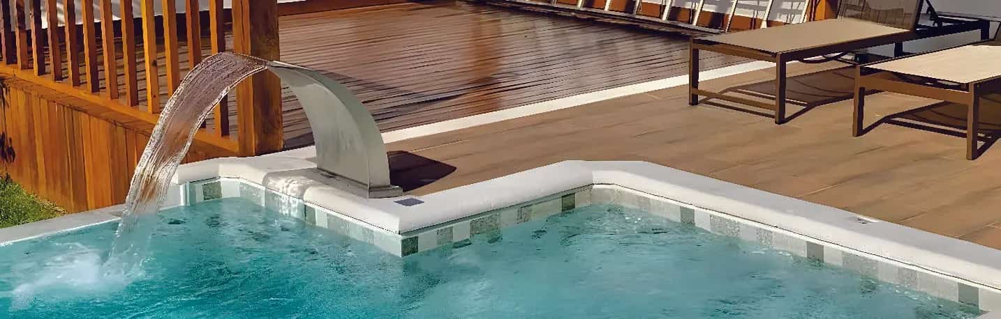 Cascata Wave De Parede 30x20 com LED RGB Full | Inox Reis